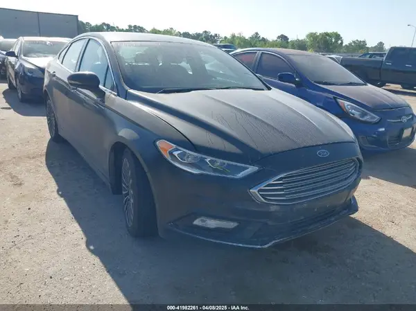 3FA6P0K9XHR118057 2017 FORD FUSION - Image 1