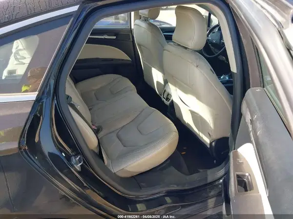 3FA6P0K9XHR118057 2017 FORD FUSION - Image 8