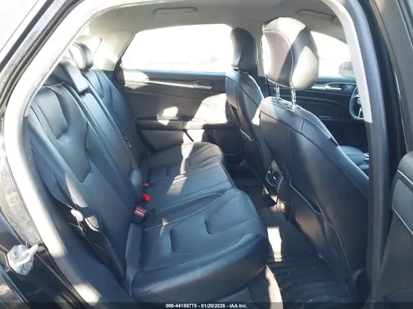 3FA6P0K9XHR149826 2017 FORD FUSION - Image 8