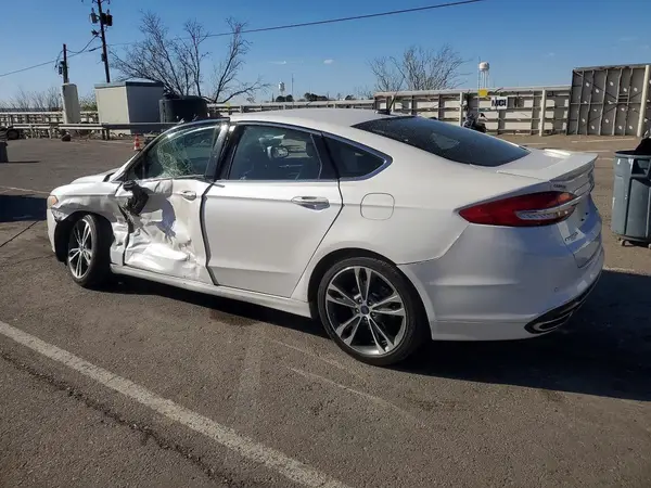 3FA6P0K9XHR190019 2017 FORD FUSION - Image 2