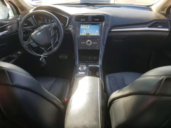 3FA6P0K9XHR190019 2017 FORD FUSION - Image 8