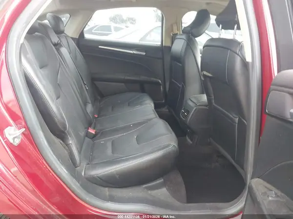 3FA6P0K9XHR264815 2017 FORD FUSION - Image 8