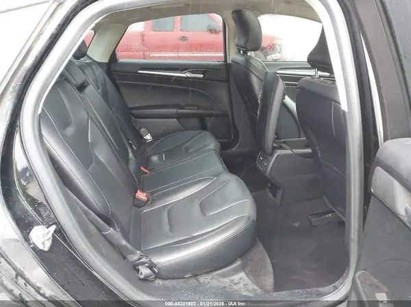 3FA6P0K9XHR332479 2017 FORD FUSION - Image 8