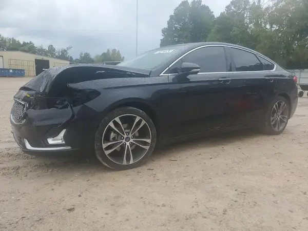 3FA6P0K9XKR217324 2019 FORD FUSION - Image 1