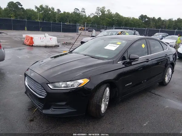 3FA6P0LU0GR125018 2016 FORD FUSION - Image 2