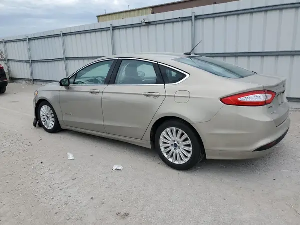 3FA6P0LU0GR125505 2016 FORD FUSION - Image 2