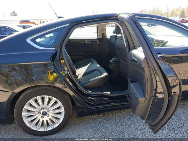 3FA6P0LU0GR125617 2016 FORD FUSION - Image 8