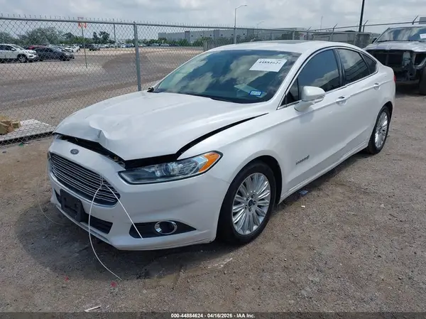 3FA6P0LU0GR126363 2016 FORD FUSION - Image 2