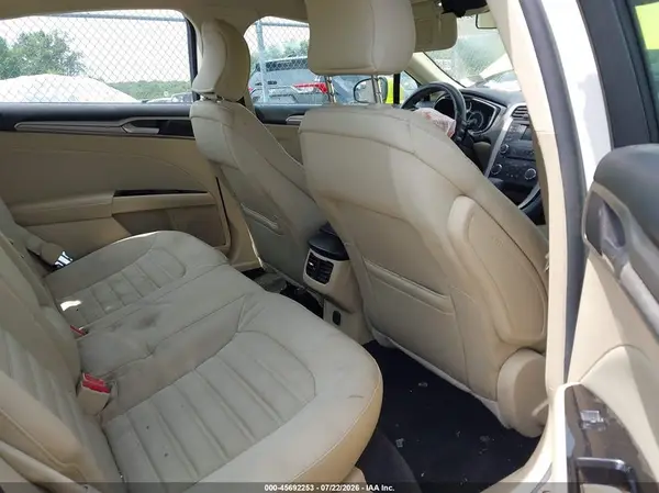 3FA6P0LU0GR218850 2016 FORD FUSION - Image 8