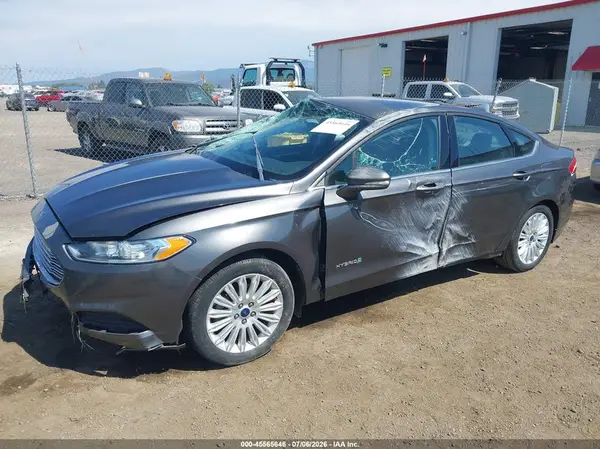 3FA6P0LU0GR342813 2016 FORD FUSION - Image 2