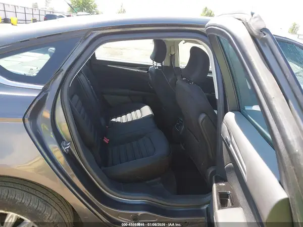 3FA6P0LU0GR342813 2016 FORD FUSION - Image 8