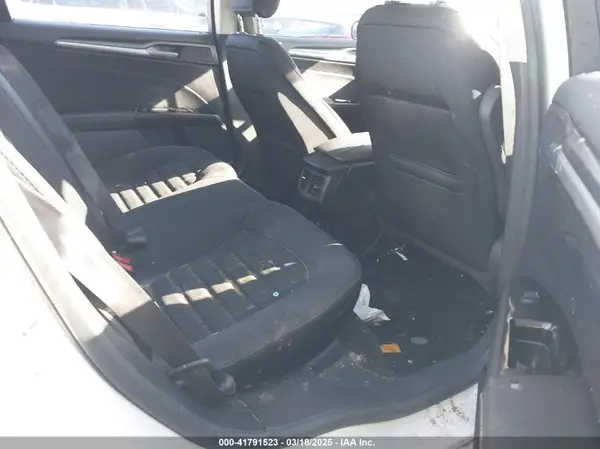 3FA6P0LU0GR368635 2016 FORD FUSION - Image 8