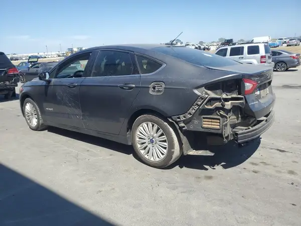 3FA6P0LU0GR386620 2016 FORD FUSION - Image 2