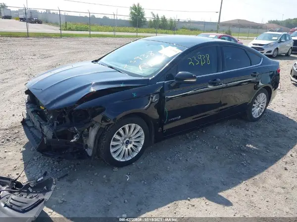 3FA6P0LU0GR394636 2016 FORD FUSION - Image 2