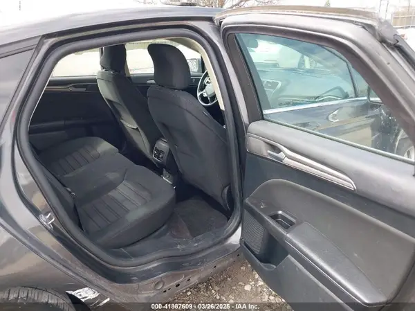 3FA6P0LU0HR164130 2017 FORD FUSION - Image 8