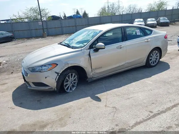 3FA6P0LU0HR166590 2017 FORD FUSION - Image 2