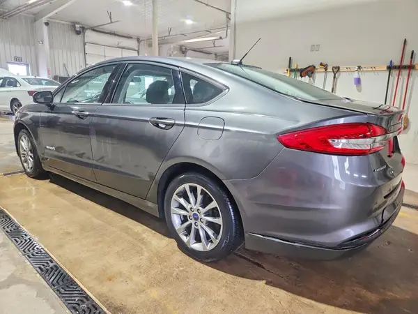 3FA6P0LU0HR182210 2017 FORD FUSION - Image 2