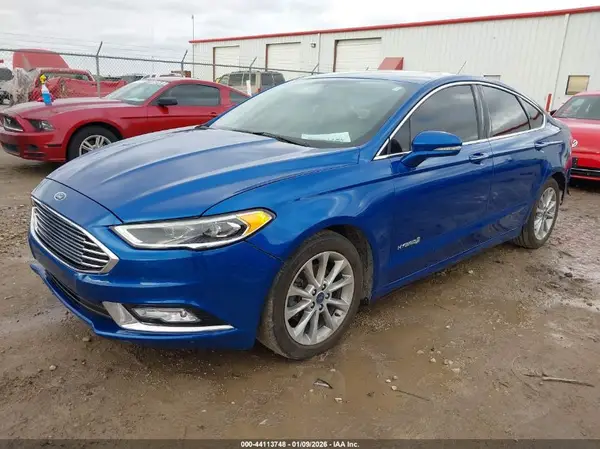 3FA6P0LU0HR208935 2017 FORD FUSION - Image 2