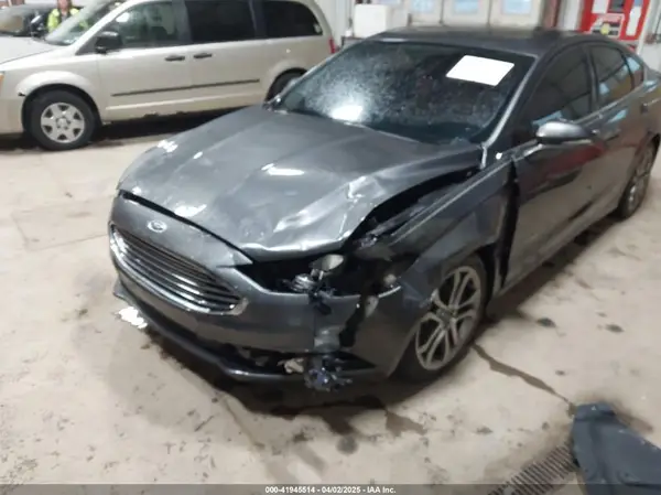 3FA6P0LU0HR213374 2017 FORD FUSION - Image 2