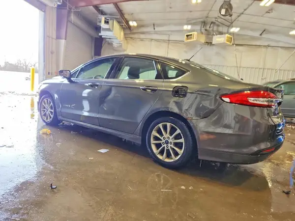 3FA6P0LU0HR217005 2017 FORD FUSION - Image 2
