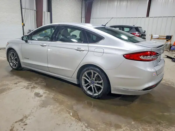 3FA6P0LU0HR233351 2017 FORD FUSION - Image 2