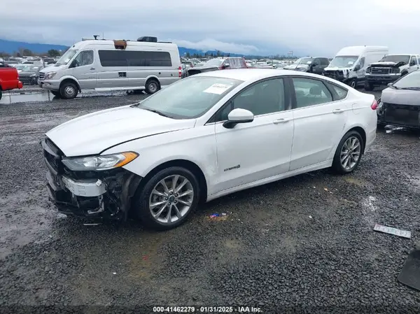 3FA6P0LU0HR238369 2017 FORD FUSION - Image 2