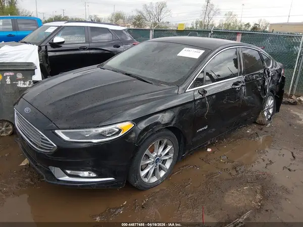 3FA6P0LU0HR288009 2017 FORD FUSION - Image 2