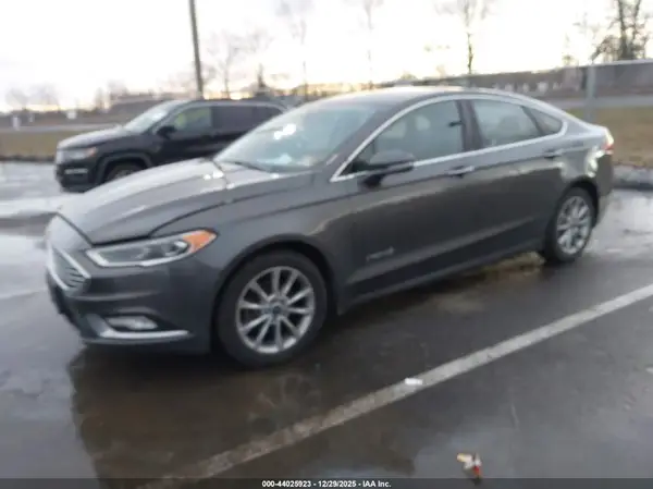 3FA6P0LU0HR288012 2017 FORD FUSION - Image 2