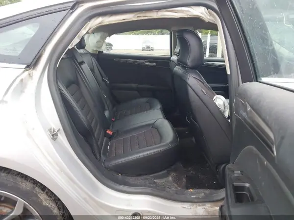 3FA6P0LU0HR295865 2017 FORD FUSION - Image 8
