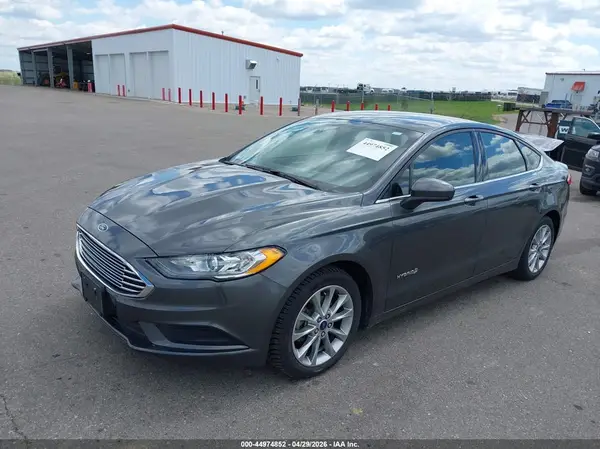 3FA6P0LU0HR297678 2017 FORD FUSION - Image 2