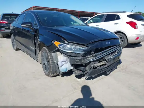 3FA6P0LU0HR322837 2017 FORD FUSION - Image 1