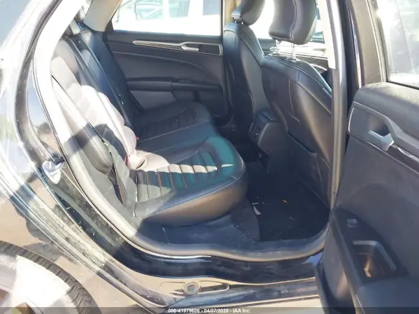 3FA6P0LU0HR322837 2017 FORD FUSION - Image 8