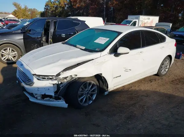 3FA6P0LU0HR355238 2017 FORD FUSION - Image 2