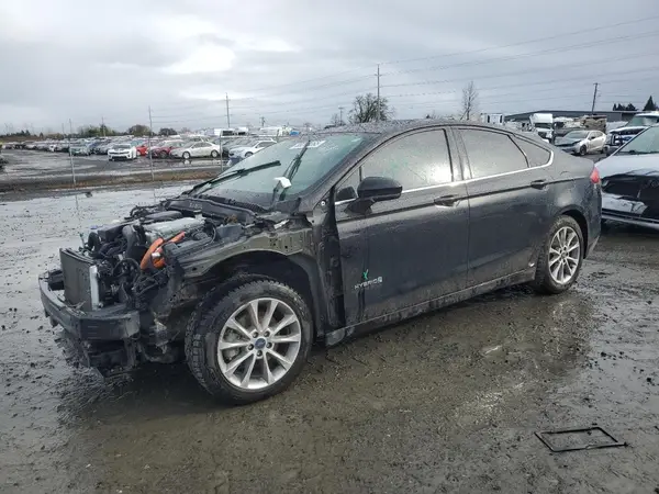 3FA6P0LU0HR374498 2017 FORD FUSION - Image 1