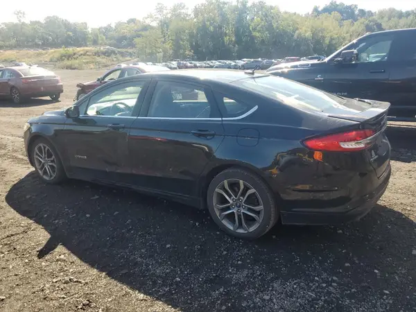 3FA6P0LU0HR376686 2017 FORD FUSION - Image 2