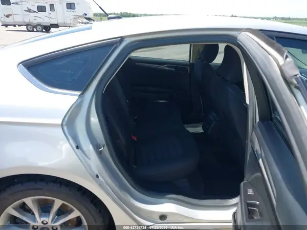 3FA6P0LU0HR380883 2017 FORD FUSION - Image 8