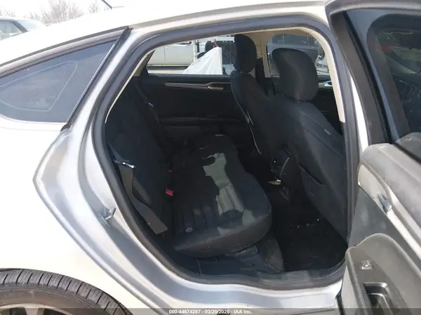 3FA6P0LU0HR381709 2017 FORD FUSION - Image 8