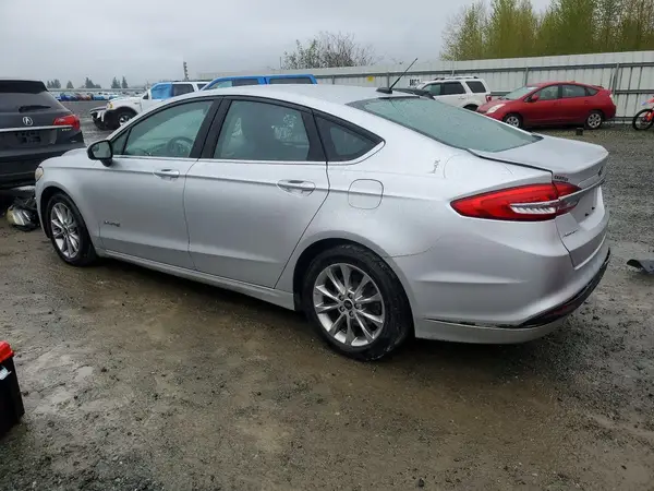 3FA6P0LU0HR385162 2017 FORD FUSION - Image 2