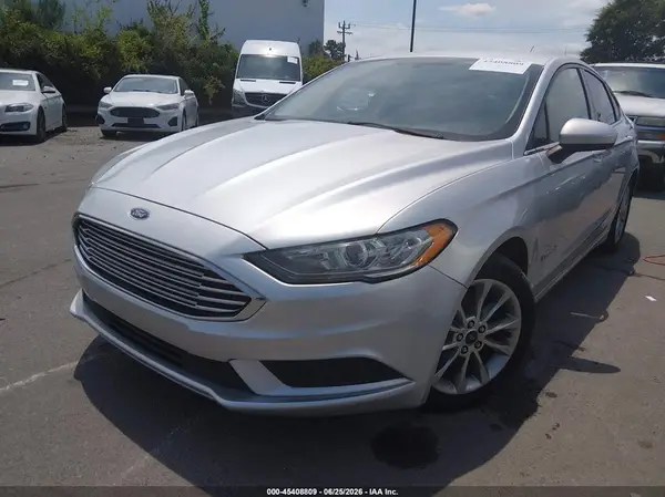 3FA6P0LU0HR386599 2017 FORD FUSION - Image 2