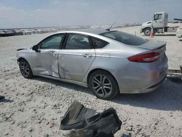 3FA6P0LU0HR387252 2017 FORD FUSION - Image 2