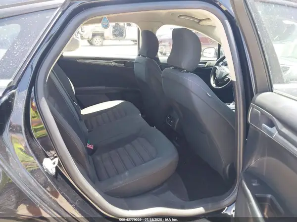 3FA6P0LU0HR387820 2017 FORD FUSION - Image 8