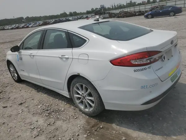 3FA6P0LU0HR400744 2017 FORD FUSION - Image 2