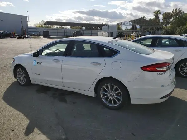 3FA6P0LU0HR400758 2017 FORD FUSION - Image 2