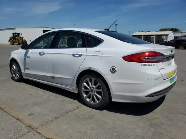 3FA6P0LU0HR408892 2017 FORD FUSION - Image 2