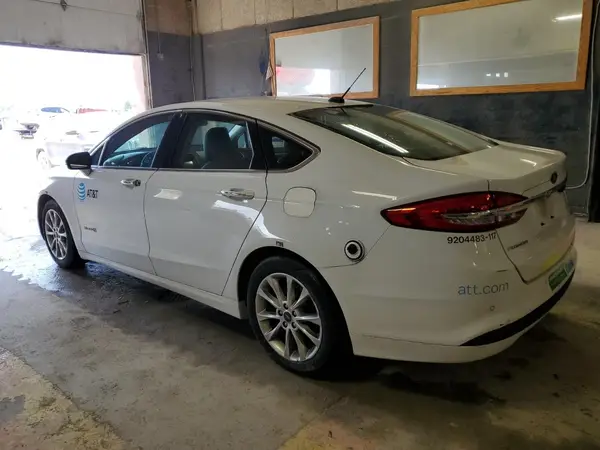 3FA6P0LU0HR409394 2017 FORD FUSION - Image 2