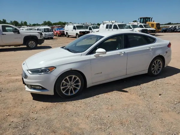 3FA6P0LU0HR409623 2017 FORD FUSION - Image 1
