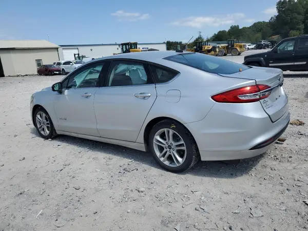 3FA6P0LU0JR100935 2018 FORD FUSION - Image 2