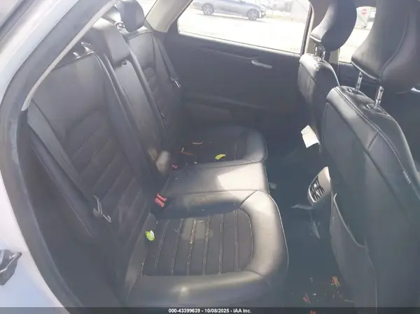 3FA6P0LU0JR116861 2018 FORD FUSION - Image 8