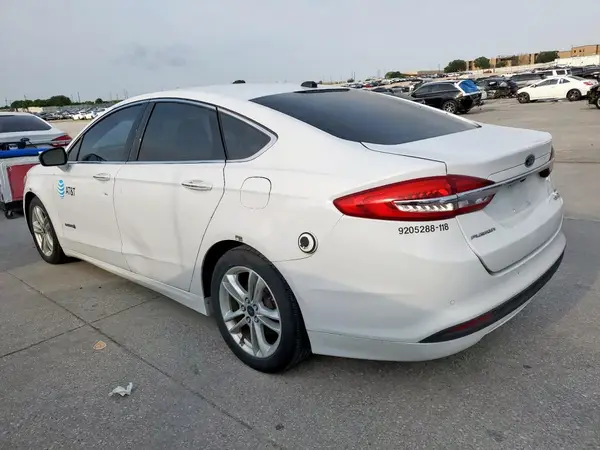 3FA6P0LU0JR118643 2018 FORD FUSION - Image 2