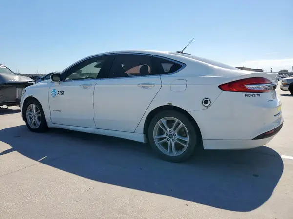3FA6P0LU0JR118657 2018 FORD FUSION - Image 2